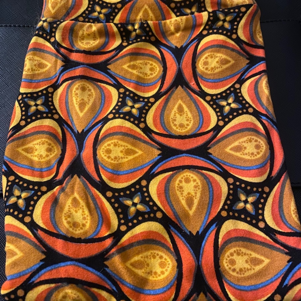 COPY - LuLaRoe OS leggings size 2-12